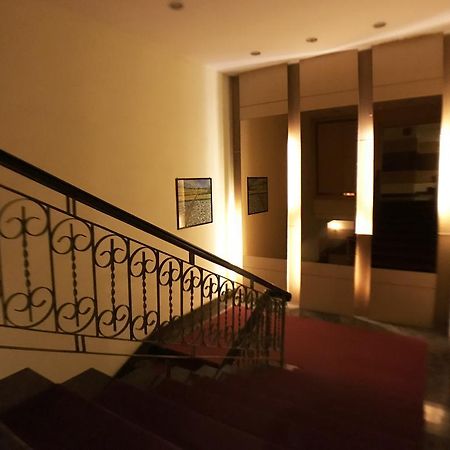 Discovery Hotel Phnom Penh Eksteriør bilde