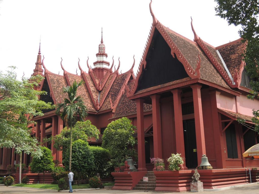 Discovery Hotel Phnom Penh Eksteriør bilde