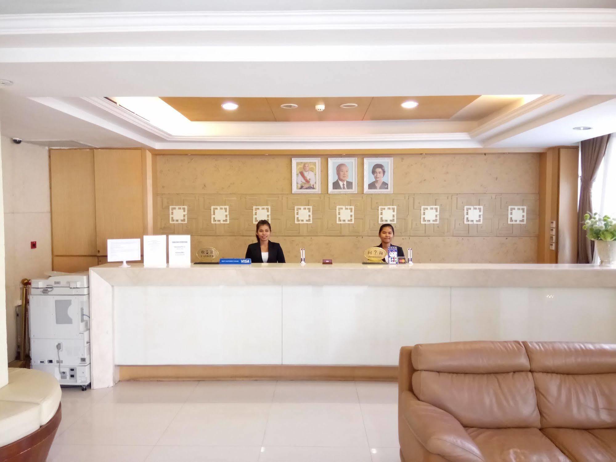 Discovery Hotel Phnom Penh Eksteriør bilde